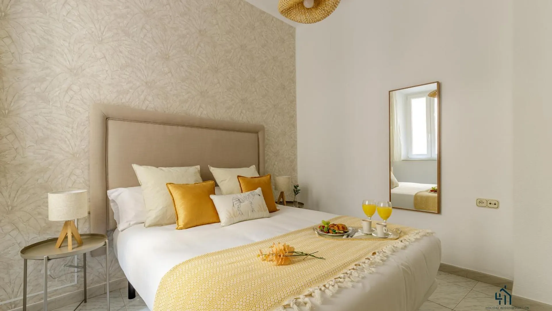 Living4Malaga Amazonia Center Apartment