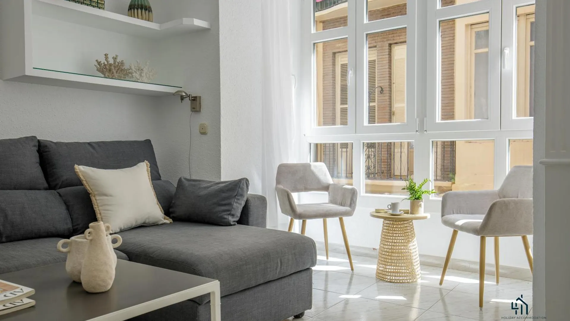Living4Malaga Amazonia Center Apartment Malaga